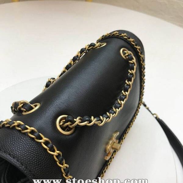 高仿臺灣高仿1:1chanel/AS0371 19SS新款餃子包平紋小羊皮克拼小牛魚子醬chb10210