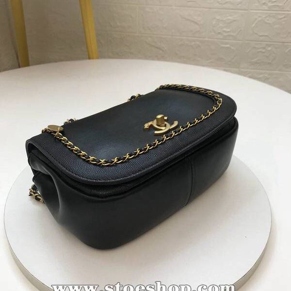高仿臺灣高仿1:1chanel/AS0371 19SS新款餃子包平紋小羊皮克拼小牛魚子醬chb10210