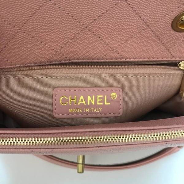 高仿chanel手袋高仿chanel/AS0371 19SS新款餃子包平紋小羊皮克拼小牛魚子醬chb10211