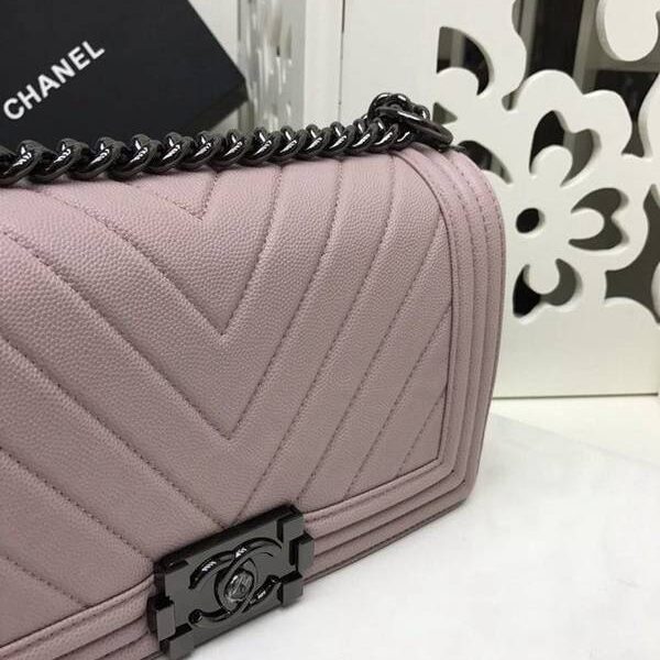 高仿chanel包香奈兒A67086最新款V字紋顆粒壓花小牛皮經典BOY單肩斜挎鏈條口蓋包chb10264