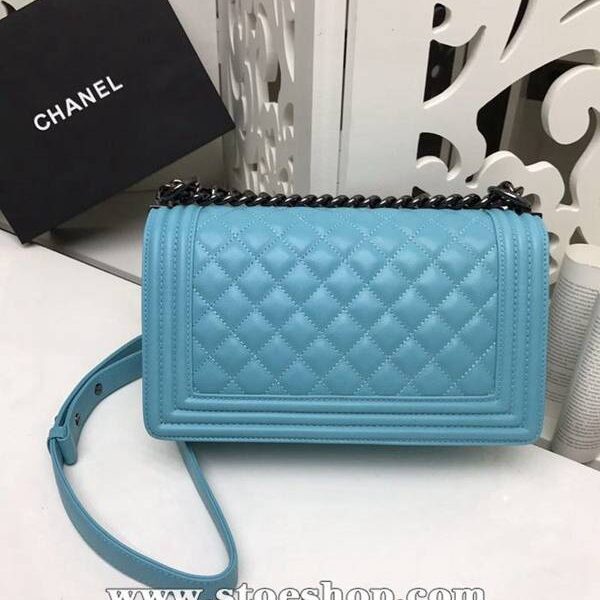高仿chanel錢包香奈兒A67086最新款V字紋顆粒壓花小牛皮經典BOY單肩斜挎鏈條口蓋包chb10266