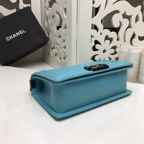 高仿chanel錢包香奈兒A67086最新款V字紋顆粒壓花小牛皮經典BOY單肩斜挎鏈條口蓋包chb10266