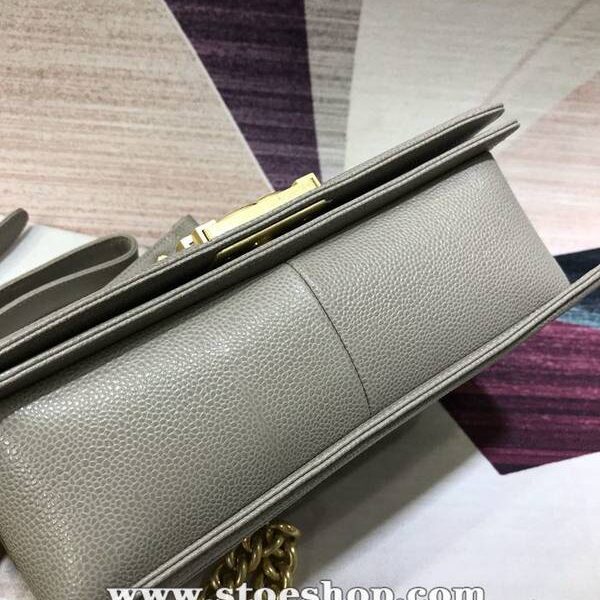 高仿潮牌皮帶香奈兒A67086 BOY chanel口蓋包顆粒壓花小牛皮chb10290