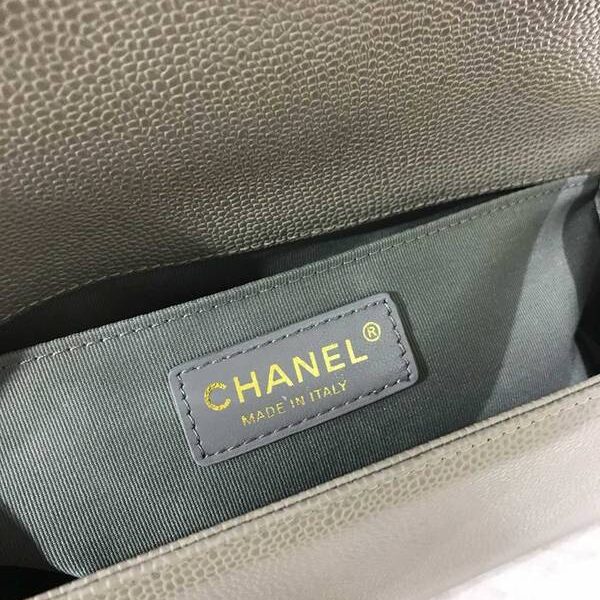 高仿複刻包香奈兒A67086 BOY chanel口蓋包顆粒壓花小牛皮chb10291