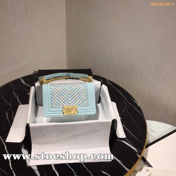 chanel頂級複刻chanel Leboy SS春夏系列炫麗色彩小牛皮神仙包chb10370