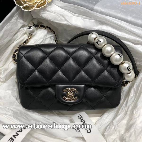 誠信經營chanel 2020珍珠太精緻珍珠上雕刻著香奶奶chb10392
