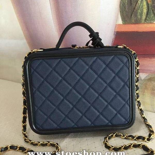 實物拍攝,純手工定制chanel 93342化妝包立體感logo原廠魚子醬牛皮chb10461