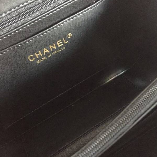 專櫃原單正品品質chanel 93342化妝包立體感logo原廠魚子醬牛皮chb10462