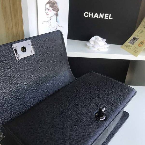 品質為先大V細球紋chanel秋冬爆款67086 leboy系列 V格進口細球紋小牛皮chb10470