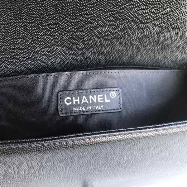 品質為先大V細球紋chanel秋冬爆款67086 leboy系列 V格進口細球紋小牛皮chb10470