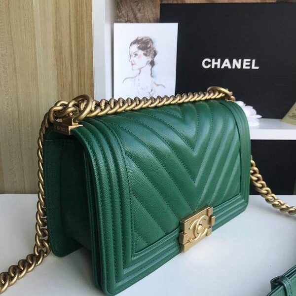 誠實守信服務大V細球紋chanel秋冬爆款67086 leboy系列 V格進口細球紋小牛皮chb10477