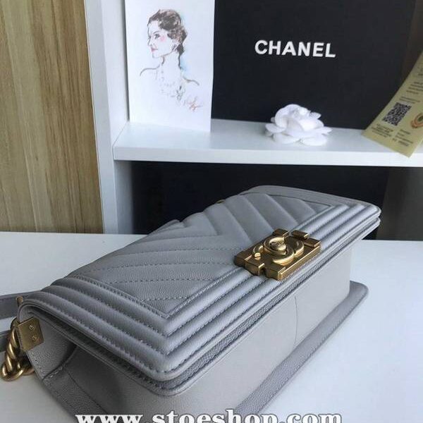 出入專櫃無壓力大V細球紋chanel秋冬爆款67086 leboy系列 V格進口細球紋小牛皮chb10479