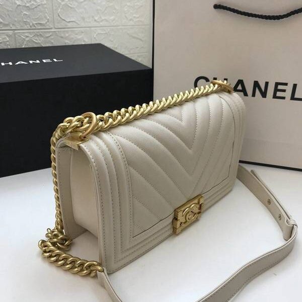 專櫃原廠包裝大V細球紋chanel秋冬爆款67086 leboy系列 V格進口細球紋小牛皮chb10484