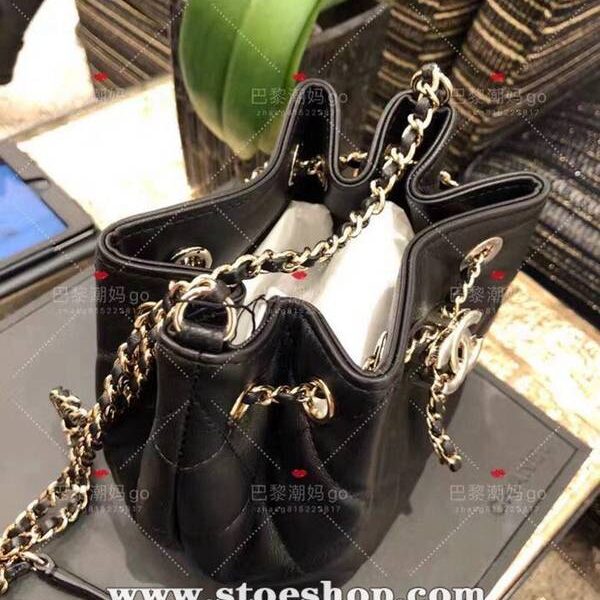 高仿chanel官方網chanel 2020春夏新款雙C鏈條拉繩 mini水桶chb10591 11 高仿chanel官方網chanel 2020春夏新款雙C鏈條拉繩 mini水桶chb10591