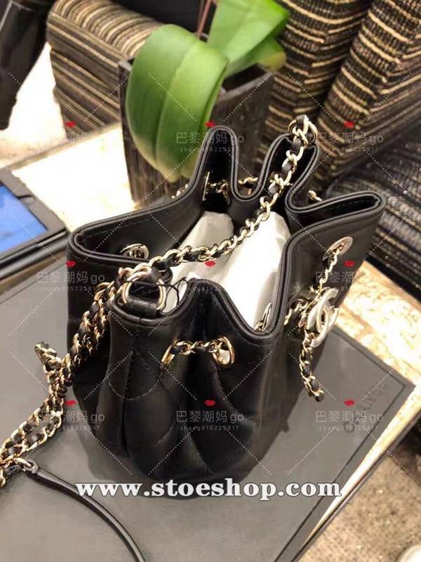 高仿chanel官方網chanel 2020春夏新款雙C鏈條拉繩 mini水桶chb10591 4 高仿chanel官方網chanel 2020春夏新款雙C鏈條拉繩 mini水桶chb10591