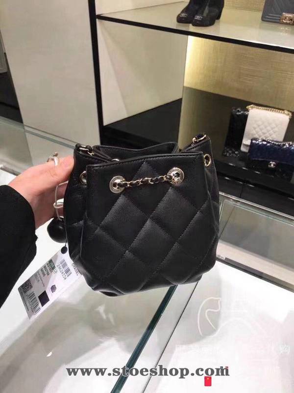 高仿chanel官方網chanel 2020春夏新款雙C鏈條拉繩 mini水桶chb10591 5 高仿chanel官方網chanel 2020春夏新款雙C鏈條拉繩 mini水桶chb10591