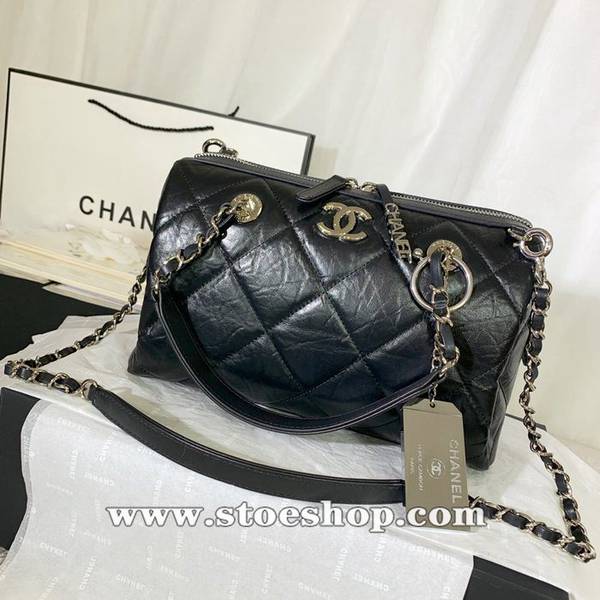 高仿精品包chanel2020早春首發新品波斯頓枕頭包保齡球chb10605 2 高仿精品包chanel2020早春首發新品波斯頓枕頭包保齡球chb10605
