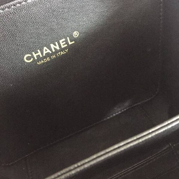 chanel最新款背包chanel春夏新款呢子化妝包單肩斜挎手提chb10629