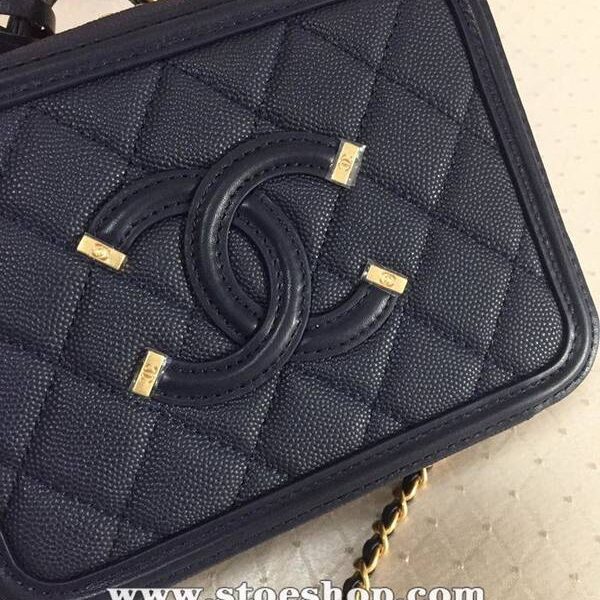 貨到付款chanel 93341化妝包立體感logo原廠魚子醬牛皮chb10632