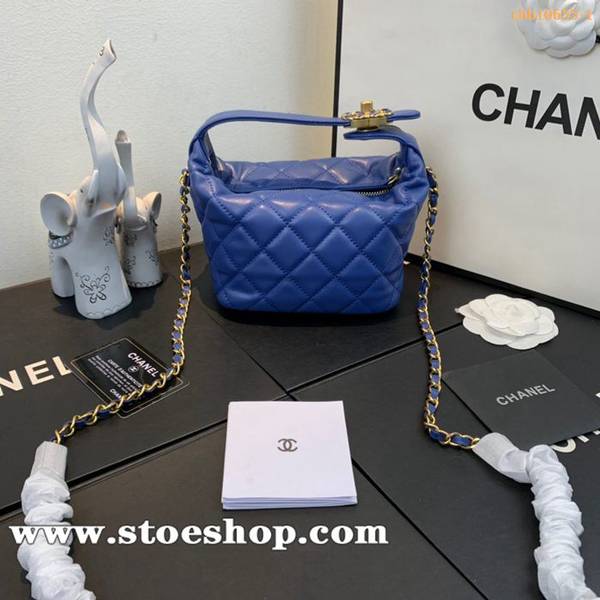 高仿男士單肩包高仿名牌包chanel香奈兒2020新款AS1745 Hobo Bag 保齡球包chb10655