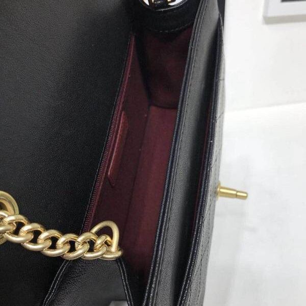 chanel高仿包網站57231新款穿鏈羊皮革單肩斜挎包進口山羊皮與古銅金金屬chb10683