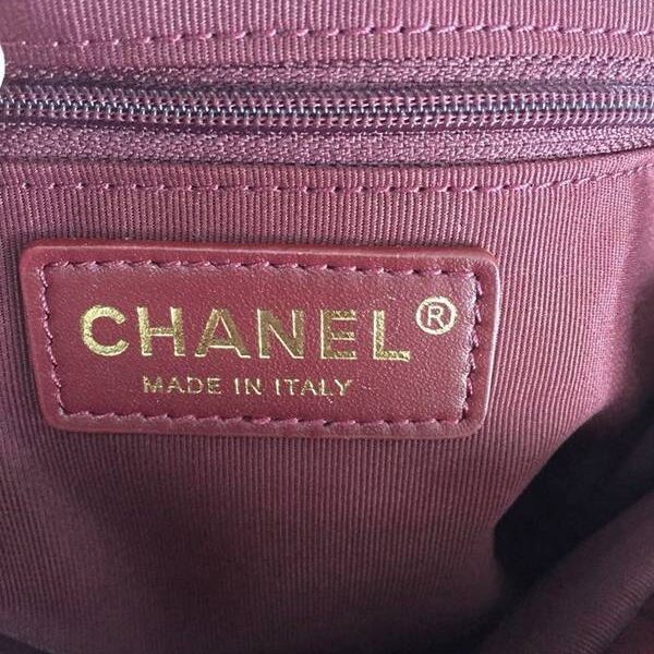 竭誠精品chanelchanel2019最新款0985小號購物包義大利進口小羊皮chb10945