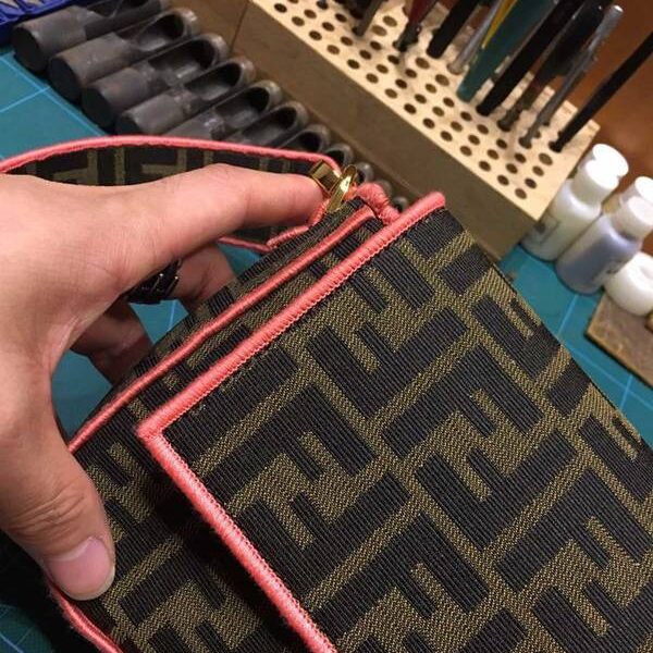 A貨之家 芬迪Fendi 5002 Baguette FF logo 老花系列精品