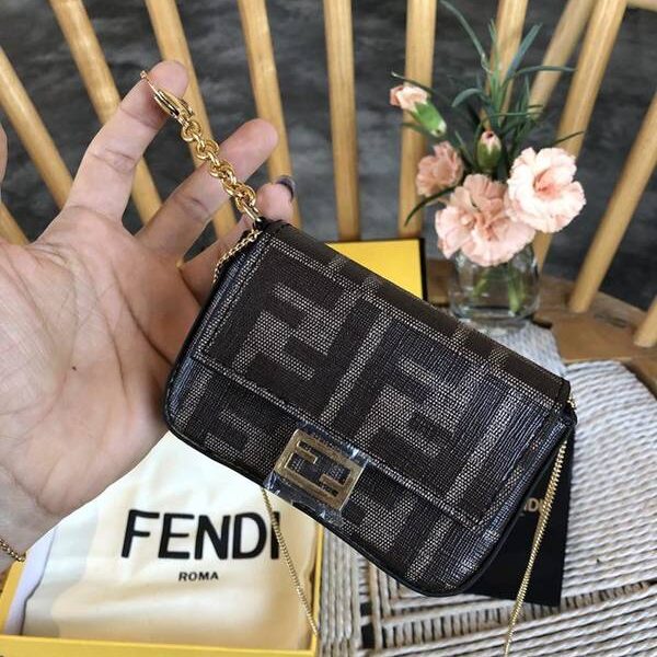 高仿精品批發芬迪頂級原單BAGUETTE手袋Selleria Baguette零錢包腰帶包fendi-11671