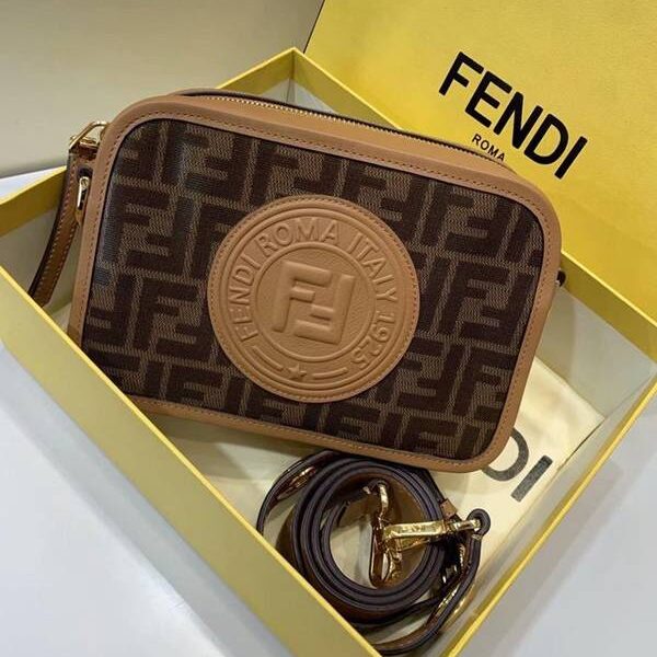 高仿網台灣芬迪頂級原單單肩斜挎包進口小牛皮fendi-11762