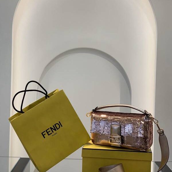 頂級高仿芬迪頂級原單亮片玫瑰金珠片fendi-11779