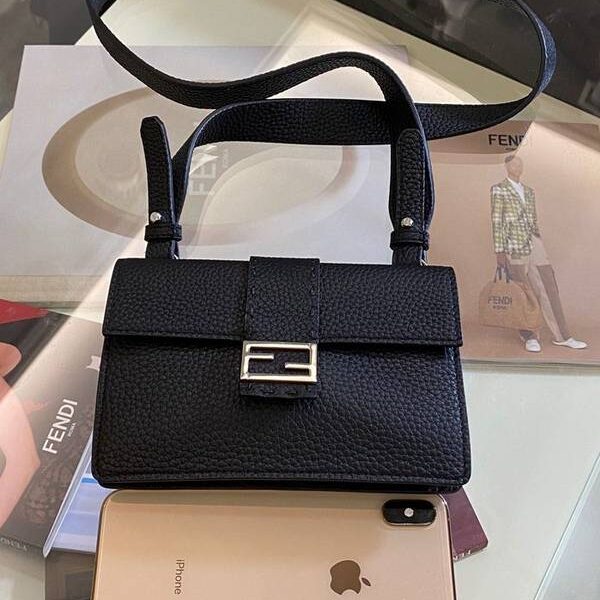 高仿名牌包芬迪頂級原單腰包斜挎單肩背fendi-11782
