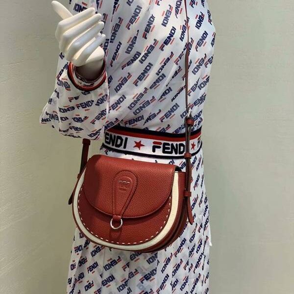 頂級高仿芬迪頂級原單fendi馬鞍包LOGO皮全手工縫製fendi-11793