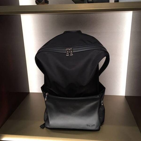高仿包芬迪頂級原單尼龍和皮背包BAG BUGS眼睛圖案fendi-11799