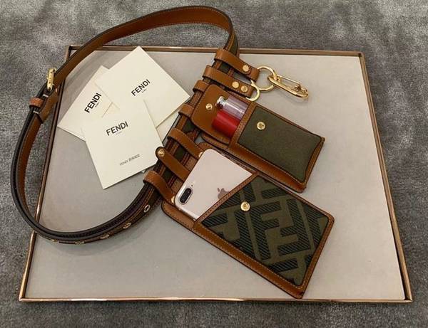 最高等級A貨芬迪頂級原單FENDI 牛皮配牛仔布fendi-11927 3 最高等級A貨芬迪頂級原單FENDI 牛皮配牛仔布fendi-11927