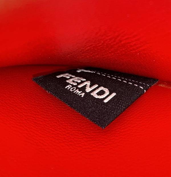 高仿高仿包包批發芬迪頂級原單FENDI KAN U小方包小牛皮fendi-11935 7 高仿高仿包包批發芬迪頂級原單FENDI KAN U小方包小牛皮fendi-11935