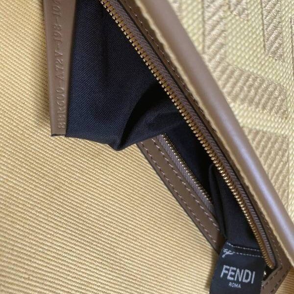 高仿精品芬迪Baguette中號手袋手提斜挎金黃色牛仔布fendi-11991