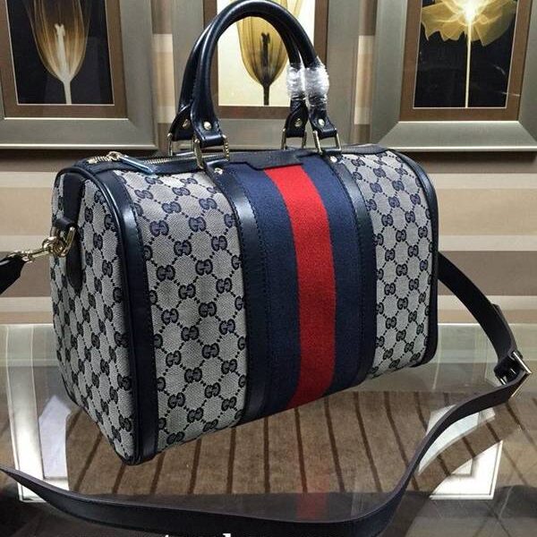 竭誠精品GUCCI古奇十年打造專業GUCCI市場頂級獨家控貨專櫃品質進口牛皮，原廠五金247205ydgu10759