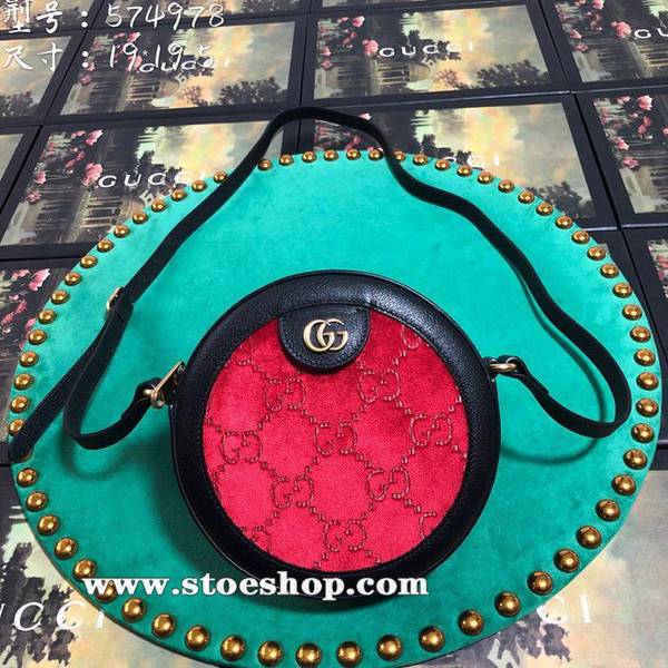 原版A貨gucci 古馳新款市場頂級獨家控貨專櫃品質進口牛皮，原廠五金574978紅絨/克皮。ydgu10906