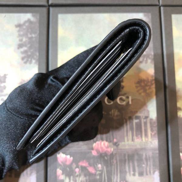最高等級A貨gucci頂級貨品 專櫃同步,高仿名牌!雙折皮夾,採用Gucci標誌性GG金屬配件醒目裝飾。採用熱壓小牛皮製作,以獲得野豬豬皮效果,打造織紋外觀428726,克豬紋皮ydgu11089 5 最高等級A貨gucci頂級貨品 專櫃同步,高仿名牌!雙折皮夾,採用Gucci標誌性GG金屬配件醒目裝飾。採用熱壓小牛皮製作,以獲得野豬豬皮效果,打造織紋外觀428726,克豬紋皮ydgu11089