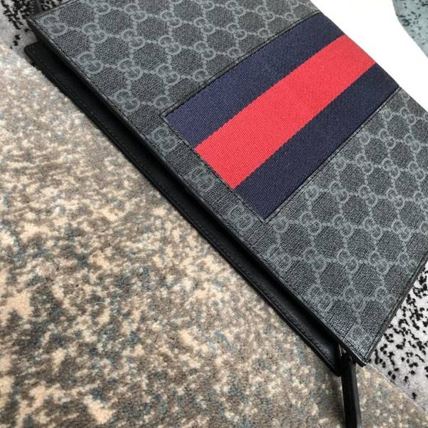 高仿包gucci爆款男士大氣手拿包採用進口頭層牛皮,標誌性GG織帶超大容量,攜帶方便,男士必備,高仿名牌475316,克皮PVCydgu11173 7 高仿包gucci爆款男士大氣手拿包採用進口頭層牛皮,標誌性GG織帶超大容量,攜帶方便,男士必備,高仿名牌475316,克皮PVCydgu11173