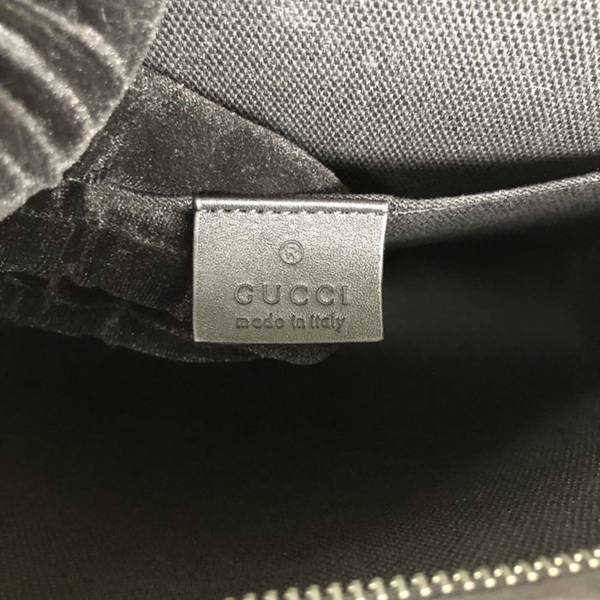 高仿包gucci爆款男士大氣手拿包採用進口頭層牛皮,標誌性GG織帶超大容量,攜帶方便,男士必備,高仿名牌475316,克皮PVCydgu11173 9 高仿包gucci爆款男士大氣手拿包採用進口頭層牛皮,標誌性GG織帶超大容量,攜帶方便,男士必備,高仿名牌475316,克皮PVCydgu11173