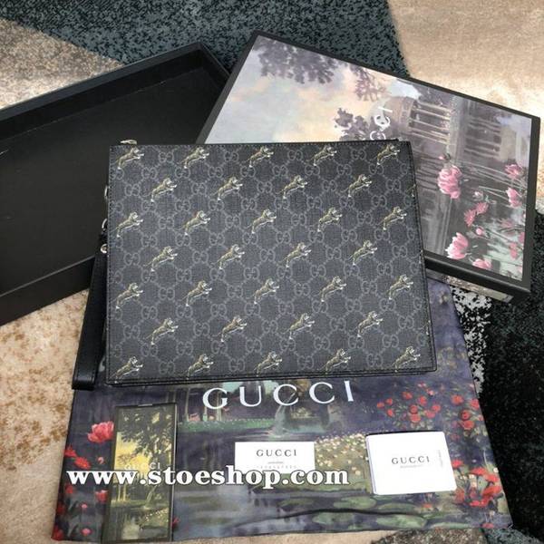 奢侈品a貨gucci原單印花GG 印花裝飾於此款手包的中央！可拆卸義大利皮制腕帶！內裏側面底部均頂級牛皮製作而成575136黑PVC老虎ydgu11305