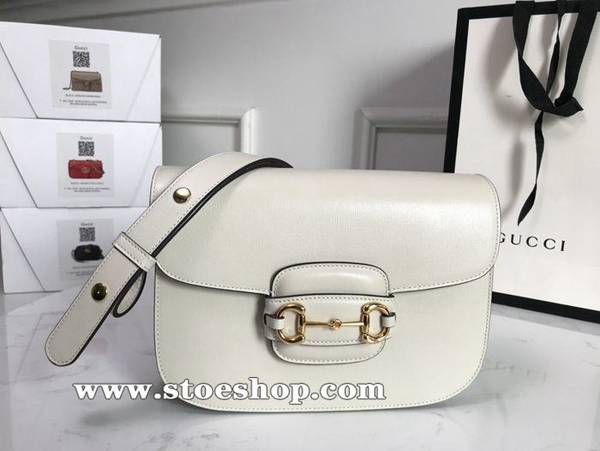 高仿精品推薦gucci 1955 Horsebit Bag！經典的馬銜扣+Monogram+棕色勾邊設計斜挎，短肩帶單肩帶，長肩帶單肩帶都很好看602204ydgu11415