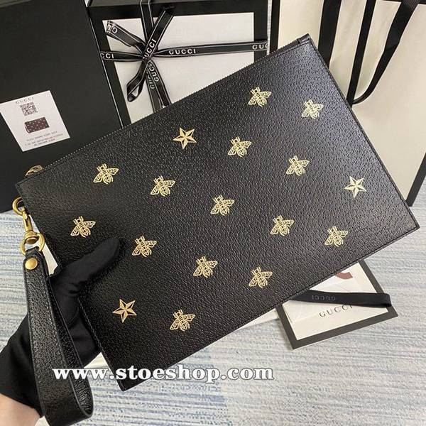 高仿包gucci正品開模製作專櫃同步GDBee Star Pouch 蜜蜂星星印花手包Gucci蜜蜂源自70年代典藏設計的歷史性標誌搭配精美的星星圖案495066，黑皮ydgu11784