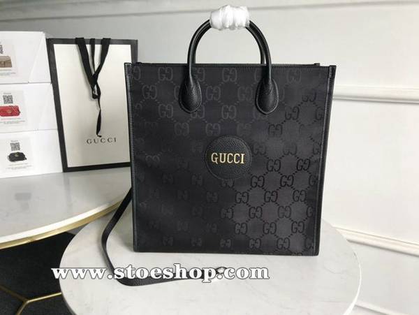 頂級1：1gucciOFF THE GRID托特包 首個可持續系列 Gucci Off The Grid是環保的可再生尼龍材質和時尚結合630355ydgu11837