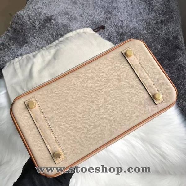 高仿名牌包愛馬仕Birkin 25cm Epsom 二拼色S2風衣灰 拼CK37金棕色 拉絲金扣,蠟線手工縫製 5 高仿名牌包愛馬仕Birkin 25cm Epsom 二拼色S2風衣灰 拼CK37金棕色 拉絲金扣,蠟線手工縫製