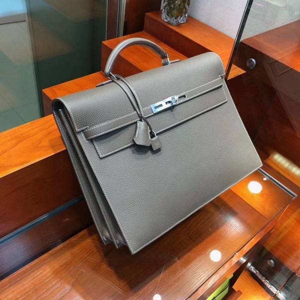 高仿精品批發愛馬仕Kelly公事包38cm Togo皮 頂級手工!專櫃品質! 3 高仿精品批發愛馬仕Kelly公事包38cm Togo皮 頂級手工!專櫃品質!