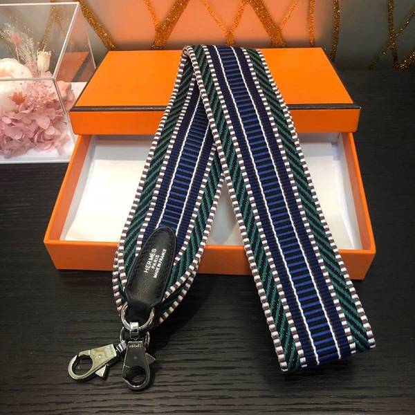 高仿包包愛馬仕專櫃同步的彩虹肩帶 、 細節完美 4 高仿包包愛馬仕專櫃同步的彩虹肩帶 、 細節完美