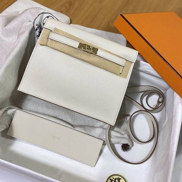 奢侈品a貨愛馬仕Kelly danse22cm evercolor 皮 Craie 1O 奶昔白