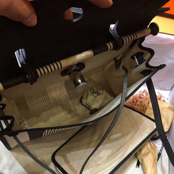 高仿包包愛馬仕全網最新最高版性價比升級版 Herbag 31cm 絲印麻布/黑